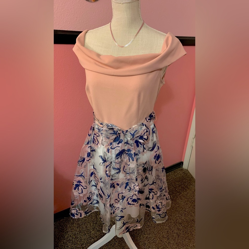 Mauve & Blue Floral Off the shoulder flared dress Size 13/14 Juniors